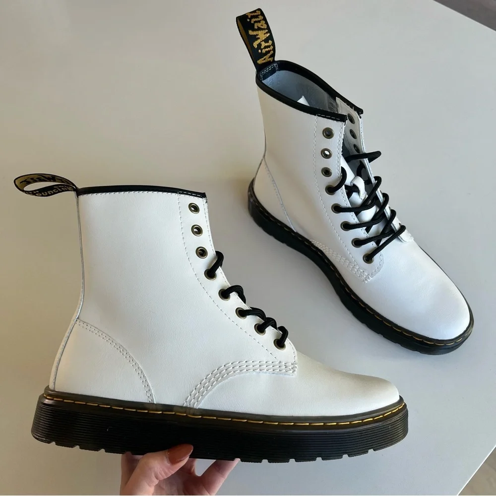 Dr. Martens Women's Zavala Combat Boots in White - 8 - NWOB